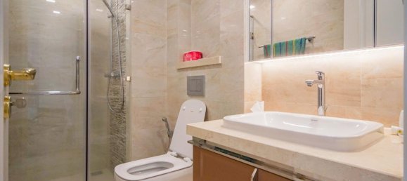 1 room Office in District 1, Vietnam No. 17286 2