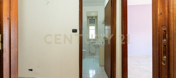 5 bedrooms Apartment in Tremestieri Etneo, Italy No. 317660 5