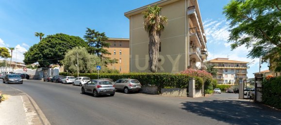 5 bedrooms Apartment in Tremestieri Etneo, Italy No. 317660 21