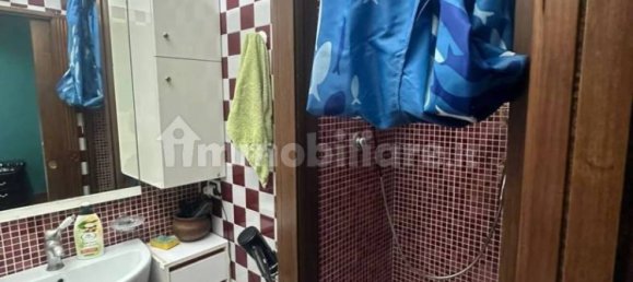 Apartamento de 4 dormitorios en Giugliano in Campania, Italy No. 260760 3