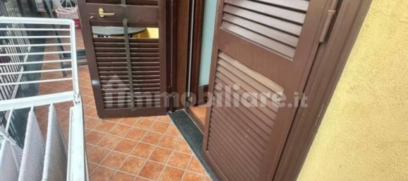 Apartamento de 4 dormitorios en Giugliano in Campania, Italy No. 260760 14