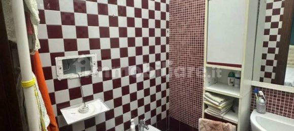 Apartamento de 4 dormitorios en Giugliano in Campania, Italy No. 260760 2
