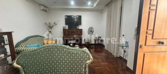 Apartamento de 4 dormitorios en Giugliano in Campania, Italy No. 260760 22