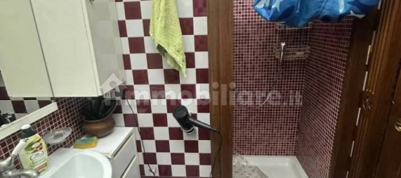 Apartamento de 4 dormitorios en Giugliano in Campania, Italy No. 260760 17