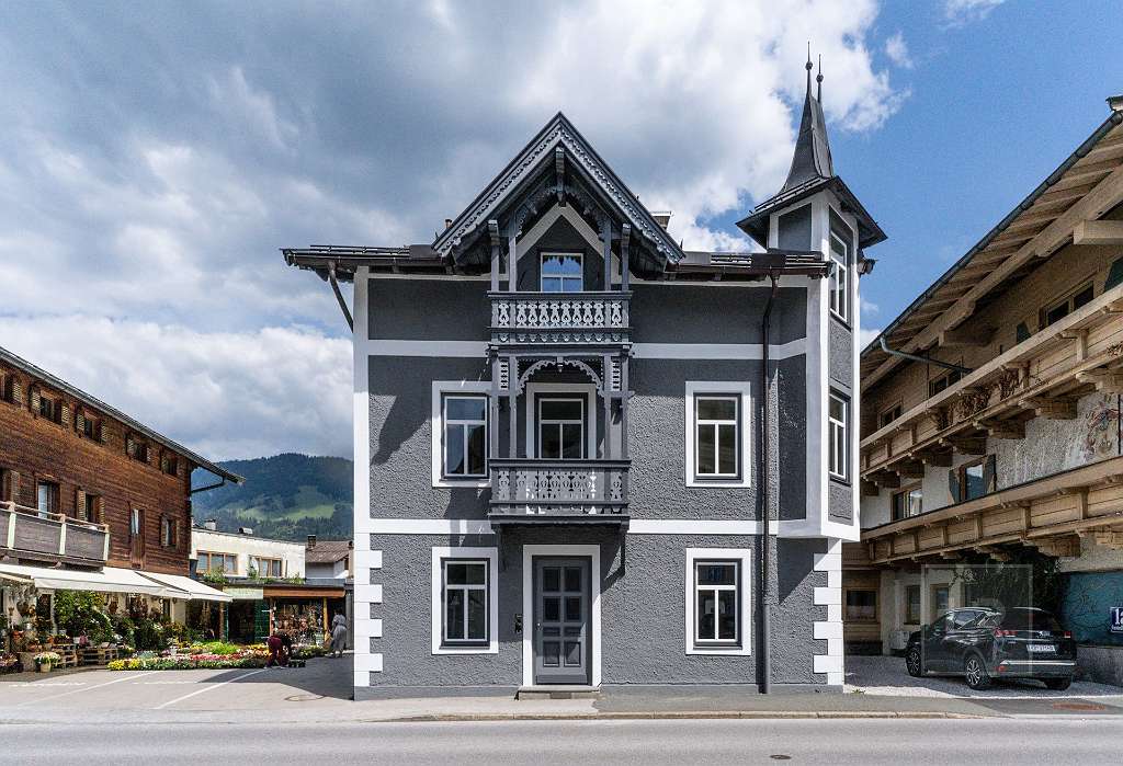 120m² Office in St. Johann in Tirol, Austria No. 118094