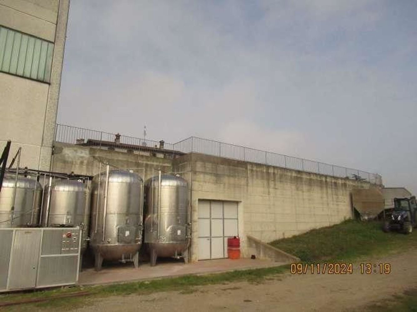 86m² Warehouse in Rovescala, Italy No. 132549