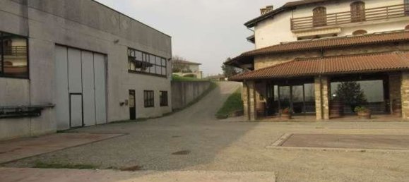 86m² Warehouse in Rovescala, Italy No. 132549 7