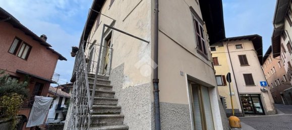 5-salle Appartement à Pian Camuno, Italy No. 142230 2