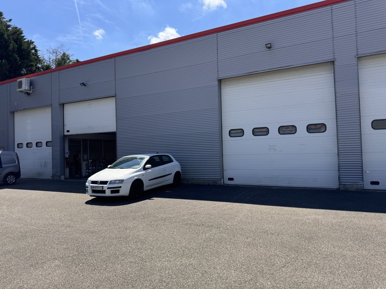 Propriété commerciale à Wittenheim, France 1200m² No. 267769