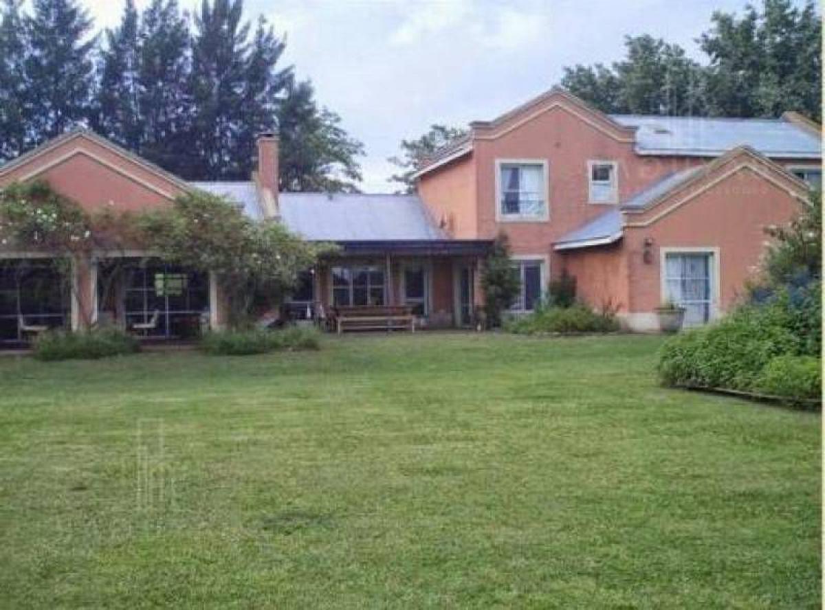 5 bedrooms House in Pilar, Argentina No. 85020
