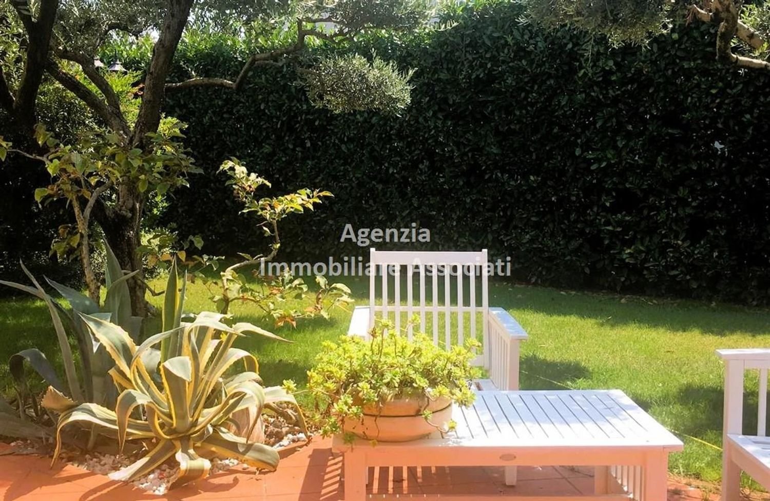 8 rooms House in Bassano del Grappa, Italy No. 176972