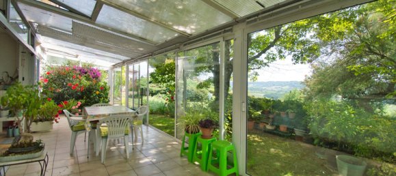 3 bedrooms House in Sainte-Livrade-sur-Lot, France No. 279302 3