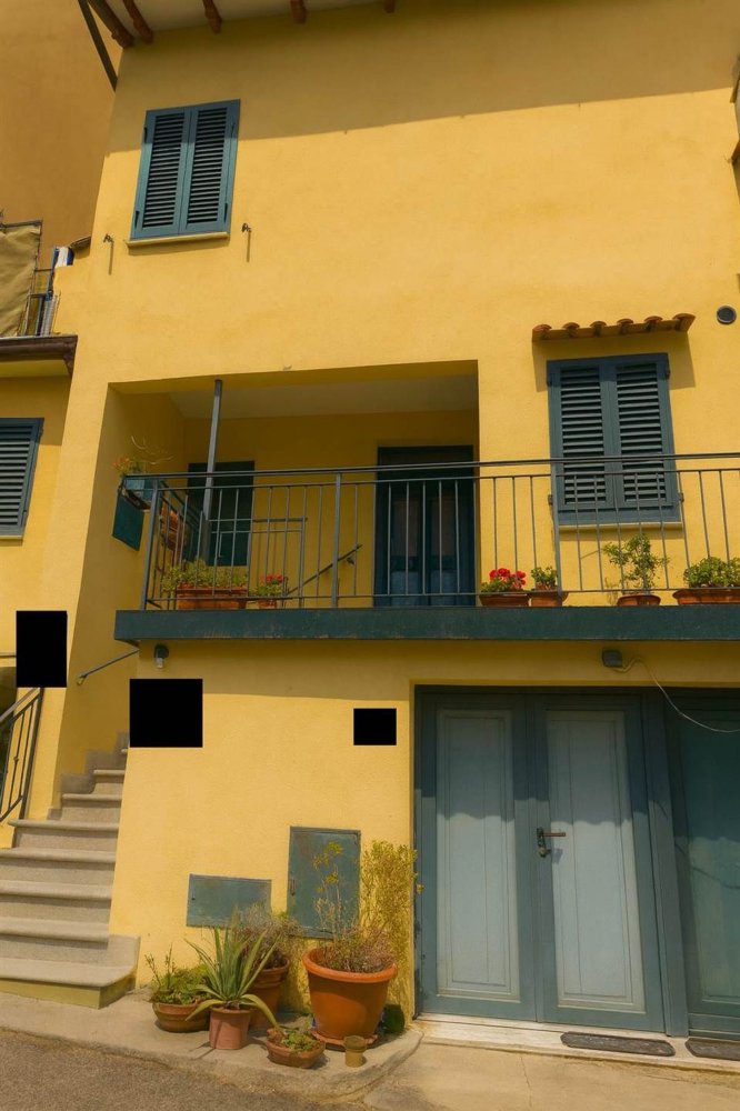 4 bedrooms House in Capraia e Limite, Italy No. 323148