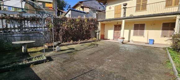 6 rooms House in Zumaglia, Italy No. 211168 2