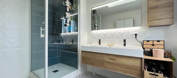 Dúplex de 3 dormitorios en Tours, France No. 210404 5