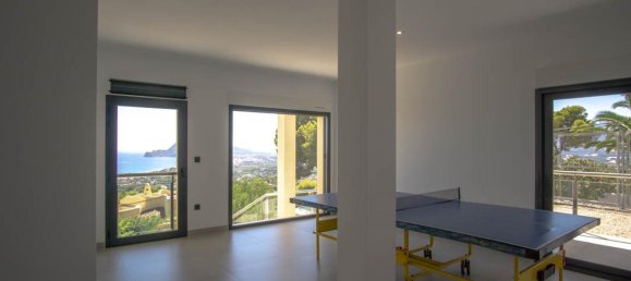 5 bedrooms Villa in Altea, Spain No. 8734 27