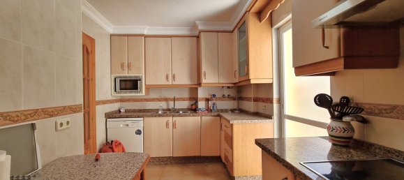 3 Schlafzimmer Wohnung in San Luis de Sabinillas, Spain, Nr. 178697 3