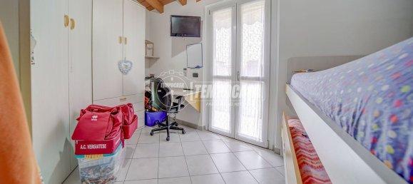 3 chambres Appartement à Somma Lombardo, Italy No. 361303 17
