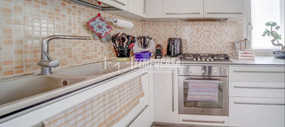 3 chambres Appartement à Somma Lombardo, Italy No. 361303 6