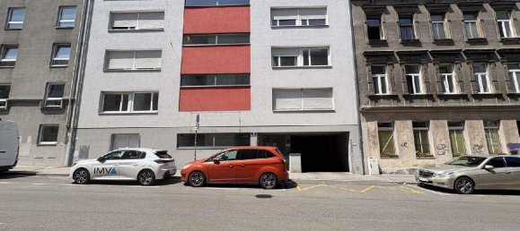 Garage in Ottakring, Austria, Nr. 169153 11