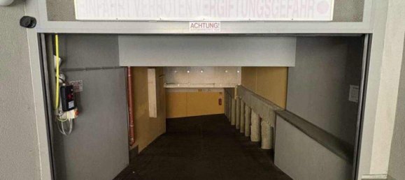 Garage in Ottakring, Austria, Nr. 169153 7