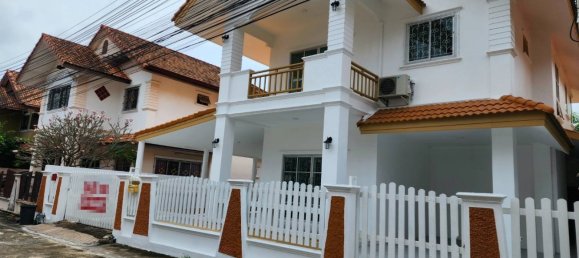 Кафе / ресторан с 3 спальнями в Паттайя, Таиланд № 5424 2