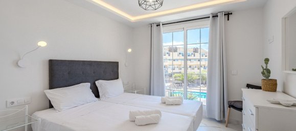 Apartamento de 2 dormitorios en Arona, Spain No. 92392 3