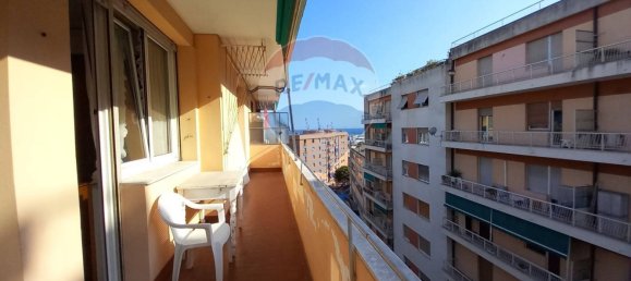 Apartamento de 3 dormitorios en Genoa, Italy No. 270483 12