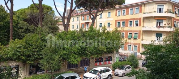 4 Schlafzimmer Wohnung in Livorno, Italy, Nr. 275634 16