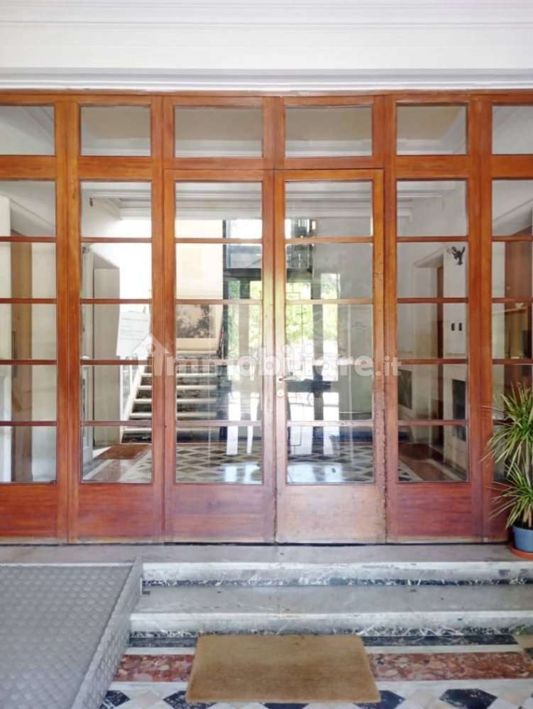 4 Schlafzimmer Wohnung in Livorno, Italy, Nr. 275634