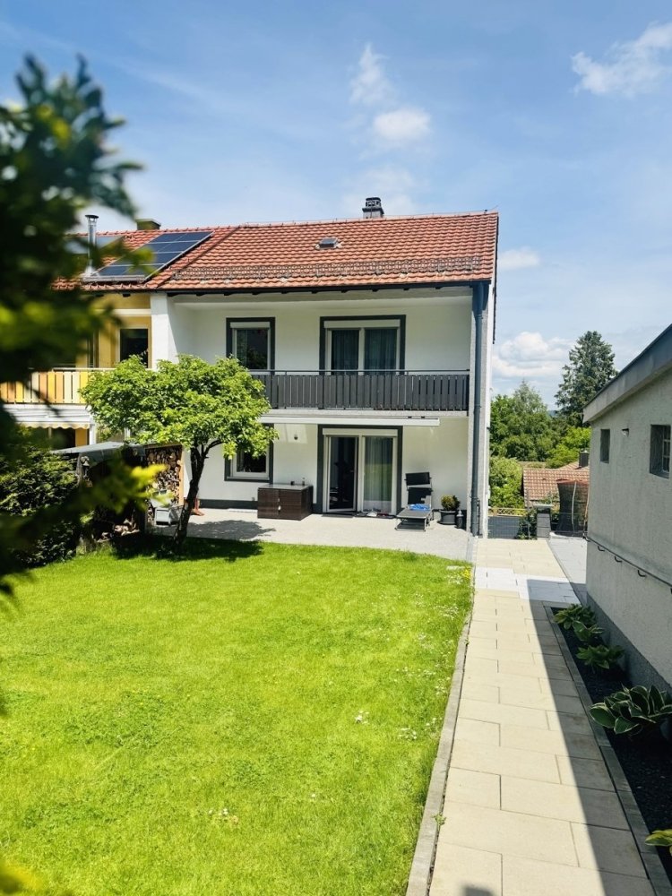 5 rooms Townhouse in Kempten, Germany No. 151728