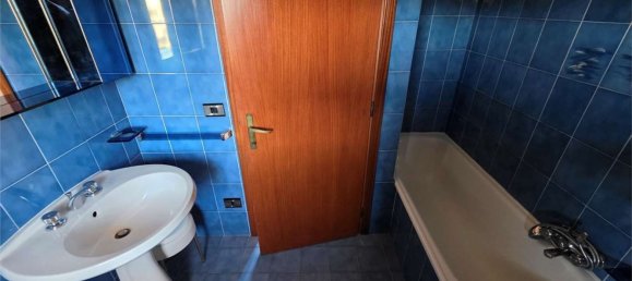 Casa de 6 divisões em Barga, Italy N.º 174495 24