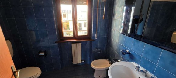 Casa de 6 divisões em Barga, Italy N.º 174495 23