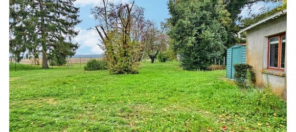 2 bedrooms House in Vennecy, France No. 217034 10