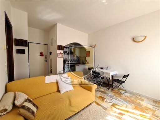 3 rooms Apartment in Sovicille, Italy No. 17461