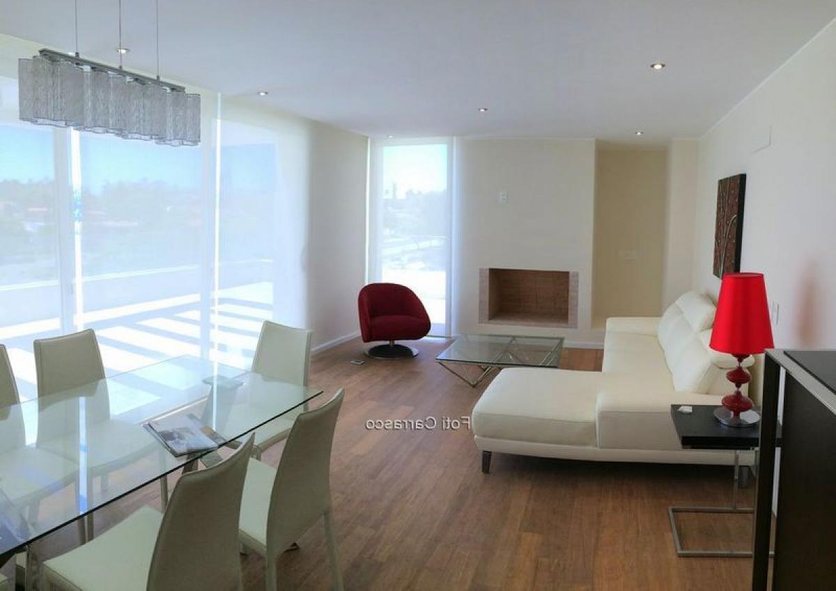 3 bedrooms Apartment in Montevideo, Uruguay No. 3816