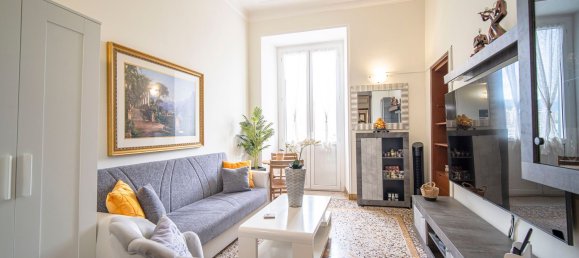 Apartamento de 9 divisões em Genoa, Italy N.º 261395 4