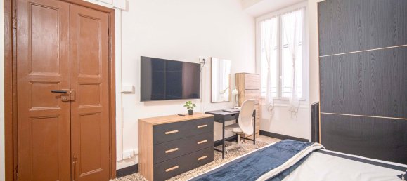 Apartamento de 9 divisões em Genoa, Italy N.º 261395 22