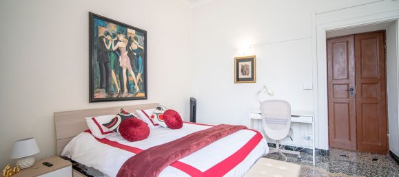 Apartamento de 9 divisões em Genoa, Italy N.º 261395 19