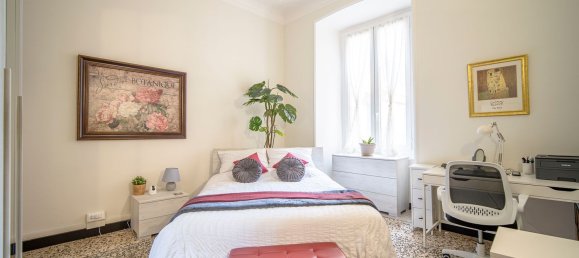 Apartamento de 9 divisões em Genoa, Italy N.º 261395 27