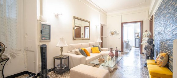 Apartamento de 9 divisões em Genoa, Italy N.º 261395 13