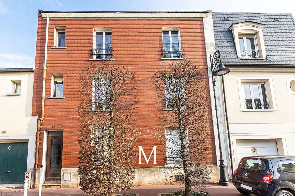 7 chambres Appartement à Montrouge, France No. 147612