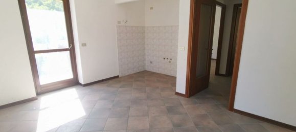 3 rooms House in Roure, Italy No. 271684 3