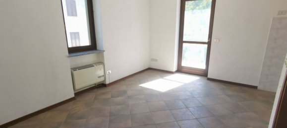 3 rooms House in Roure, Italy No. 271684 5