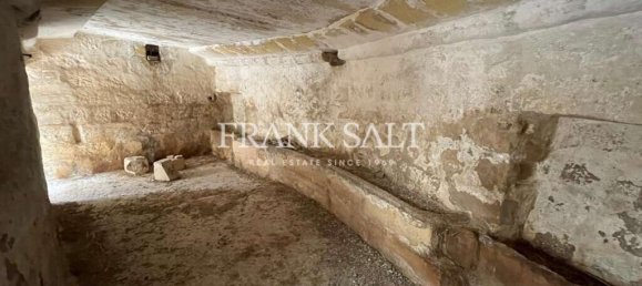 Granja de 3 dormitorios en Zebbug, Malta No. 2323 8