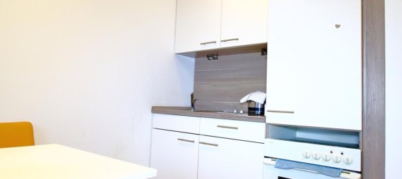 Studio in Fürth, Germany, Nr. 33060 2