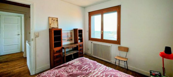 3 bedrooms House in Saint-Maurice-l'Exil, France No. 208822 14