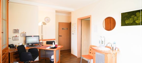 5-salle Bureau à Straubing, Germany No. 28598 4