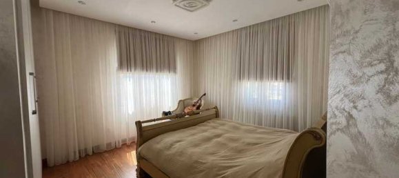 4 bedrooms Villa in Agios Athanasios, Cyprus No. 13805 9