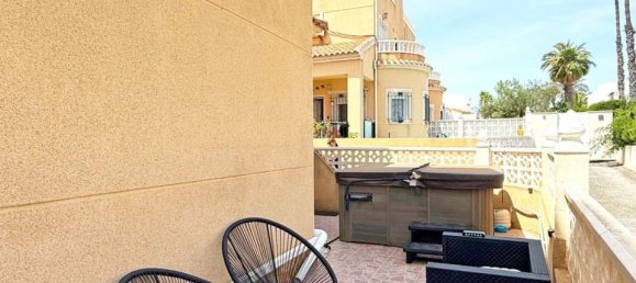 3 Schlafzimmer Villa in Alicante, Spain, Nr. 178143 14